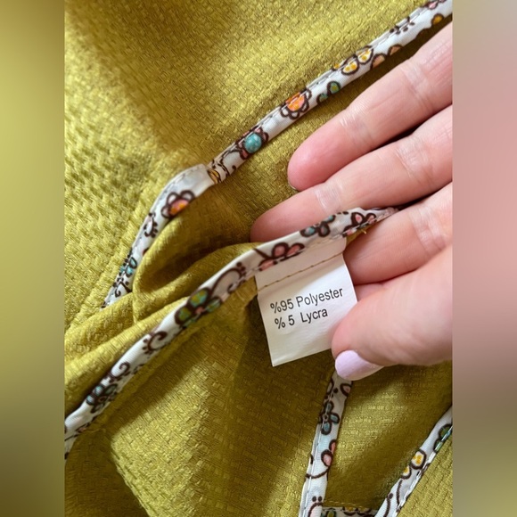 Elegant Lime Women's Blazer Size Small - Picture 5 of 7